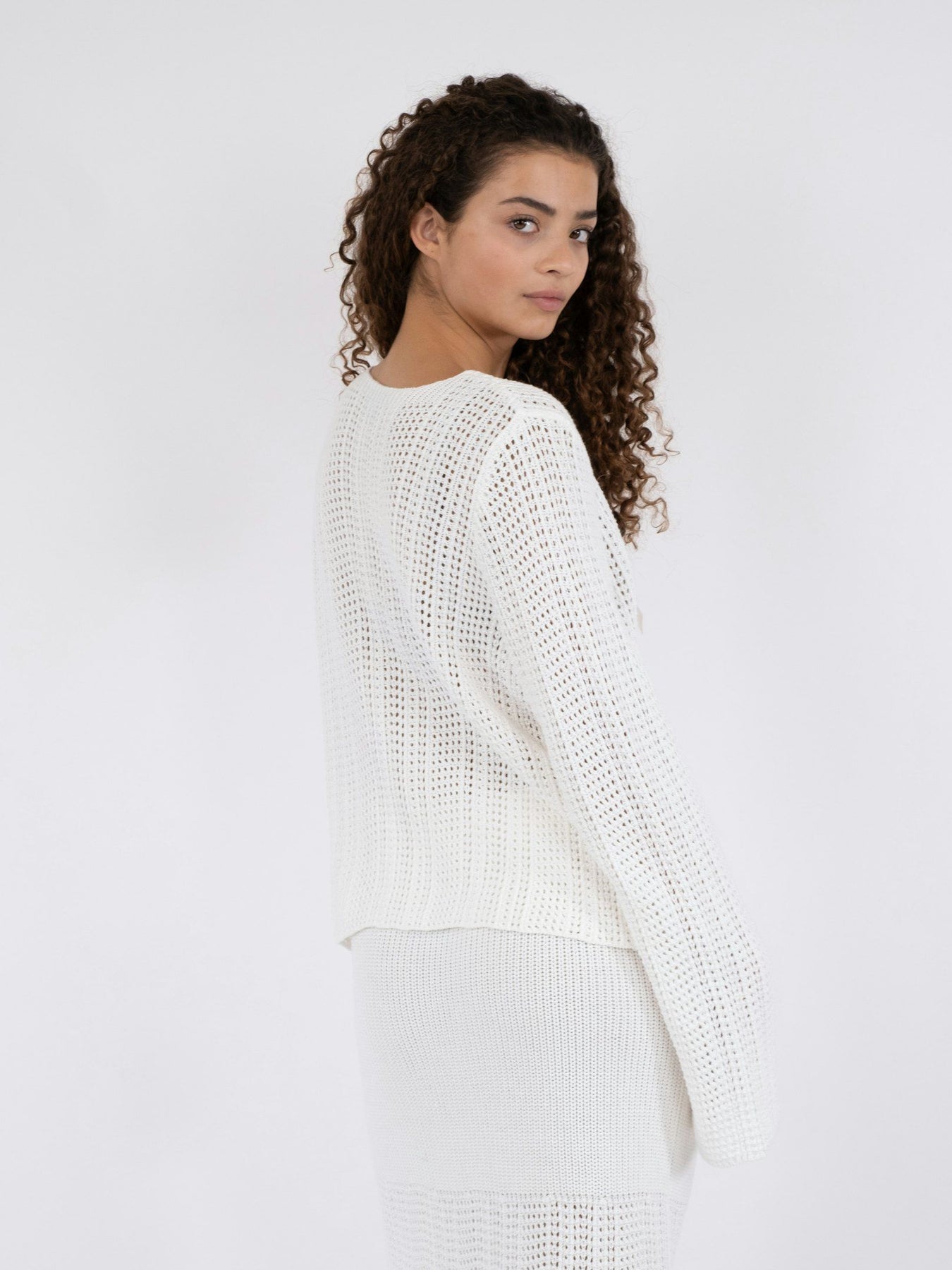 Bates Crochet Knit Cardigan - White