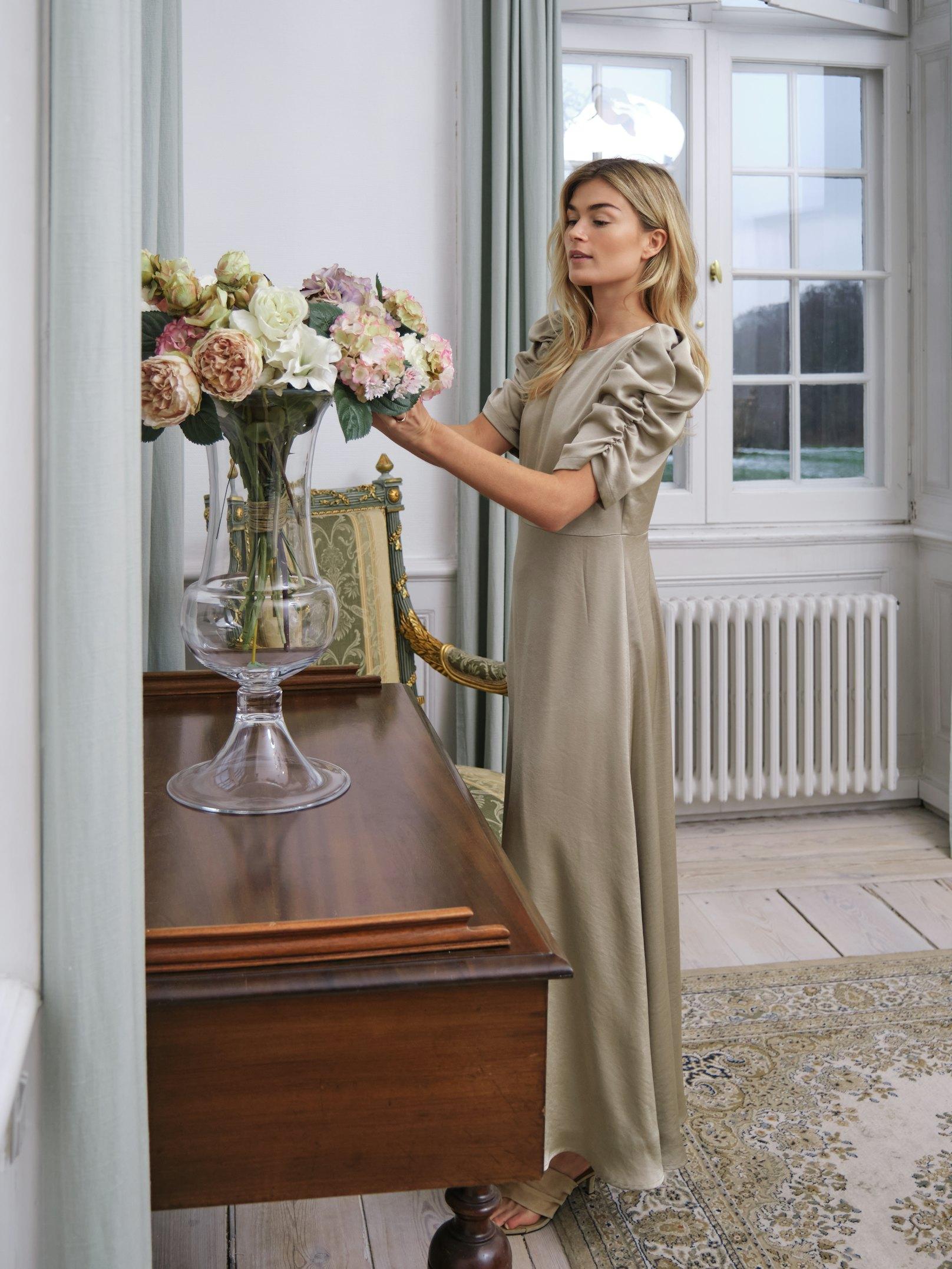 Benuti Solid Dress - Light Green