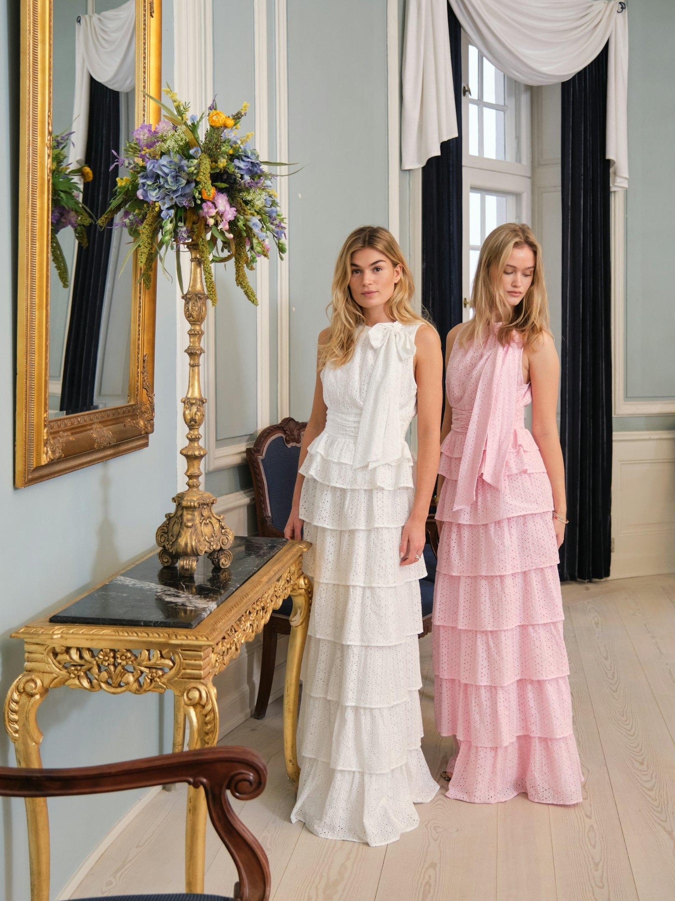 Morris Emb Skirt - Off White