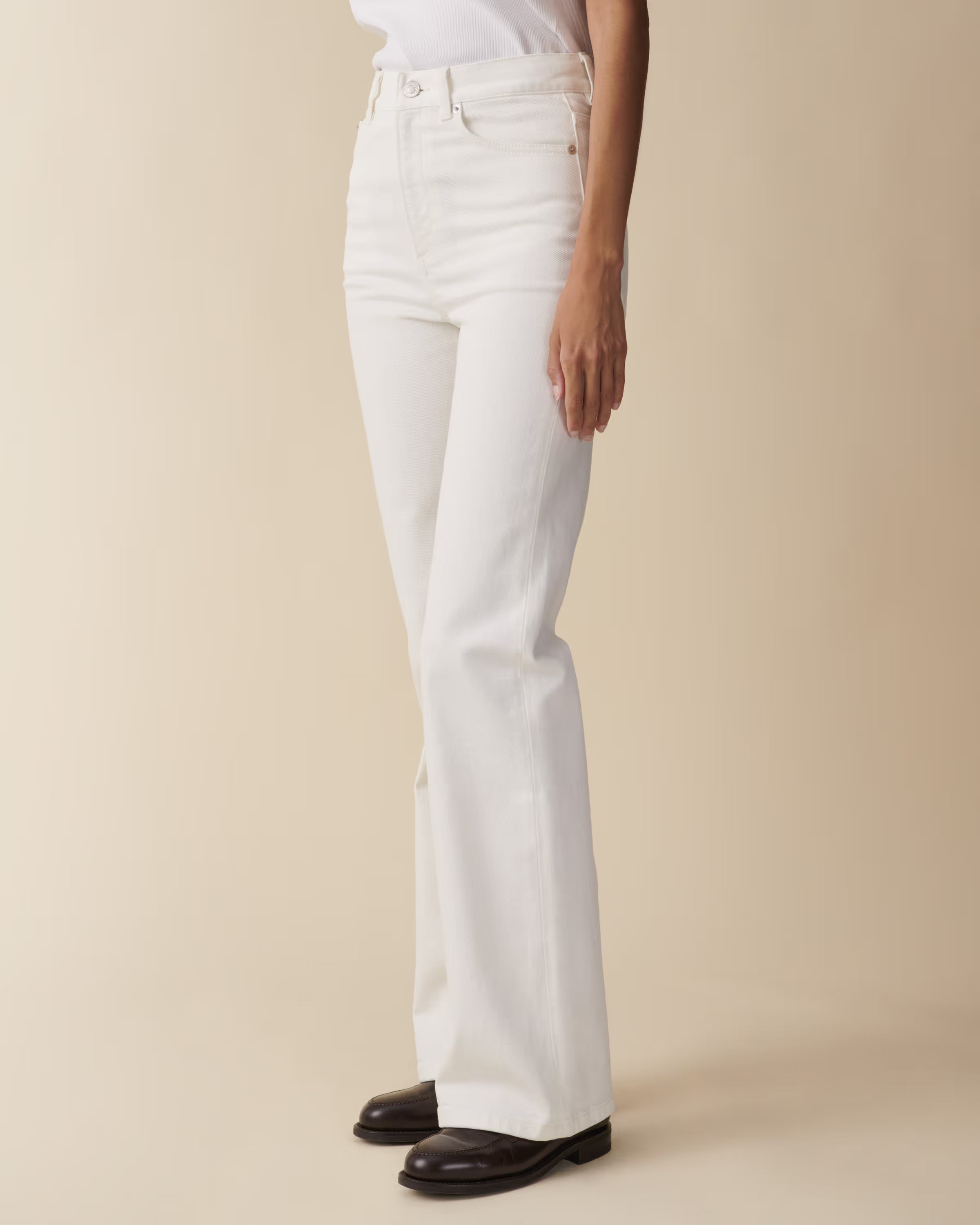 PW008 Pyramid Jeans - Natural White