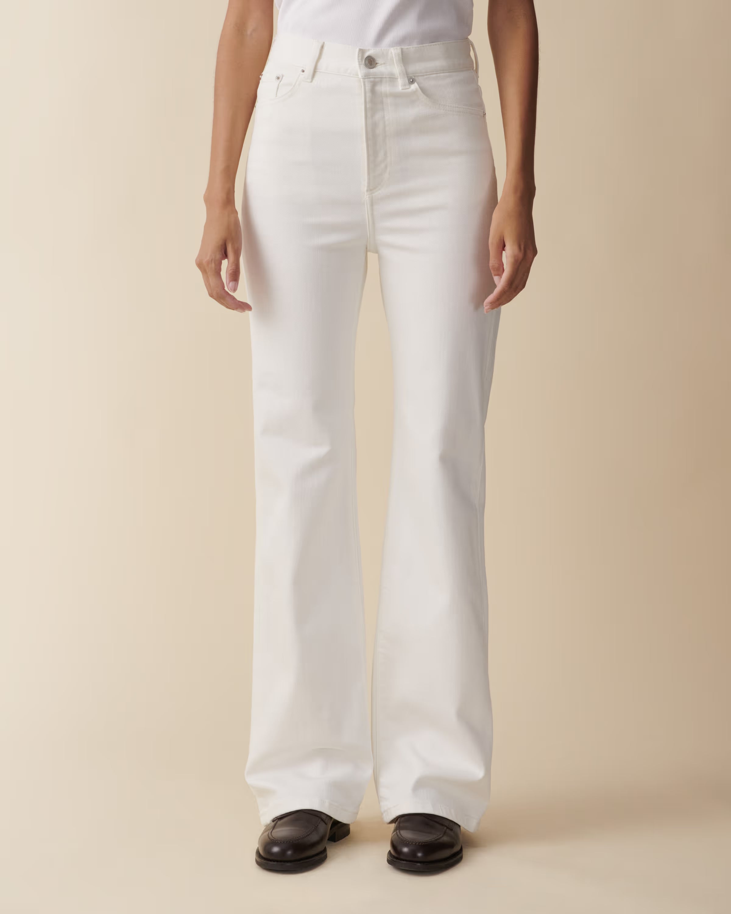 PW008 Pyramid Jeans - Natural White