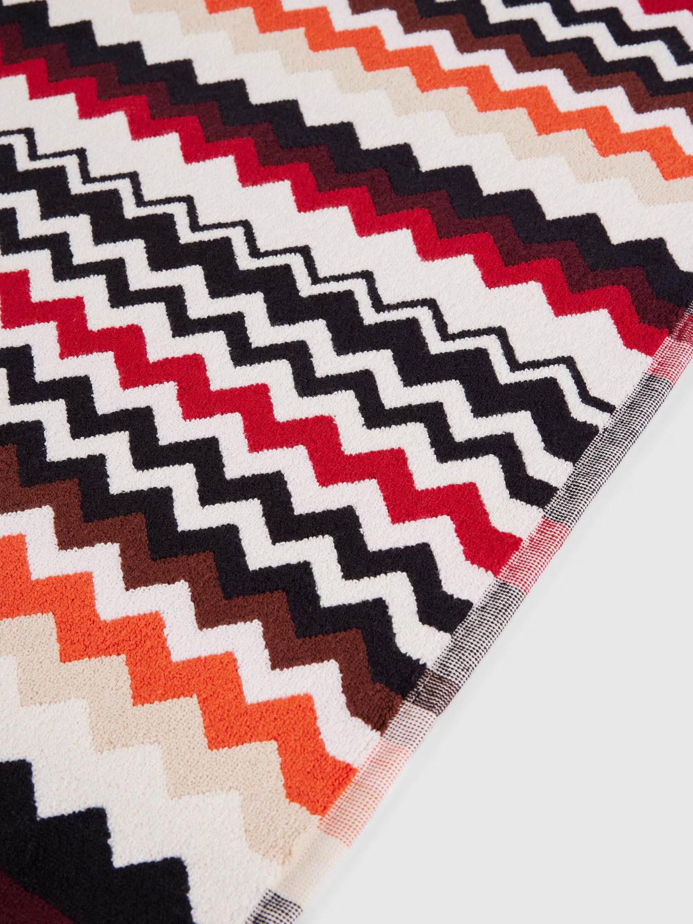 Best Bath Mat W/Rubber Bands - Red Multicolor