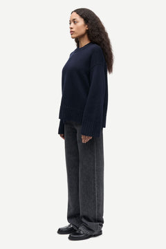 Sakeiku Sweater - Salute