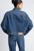 Oli Cropped Trucker - Artifact