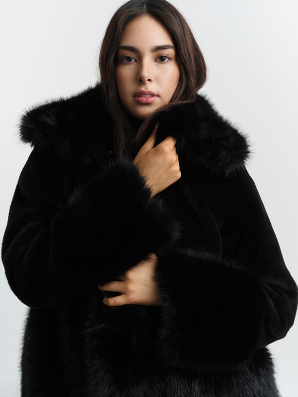 Anna Fake Fur Jacket - Black