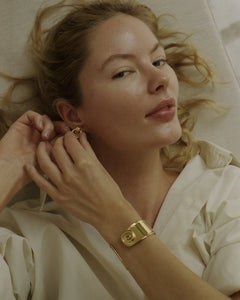 Swirly Square Bangle - Gold