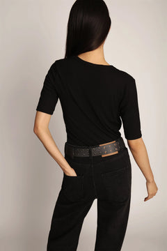Mutula - Black