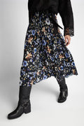 Charming - Black