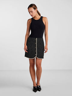 Yasclema HMW Short Skirt - Black