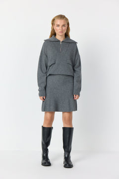 Winni 3 - Dark Grey
