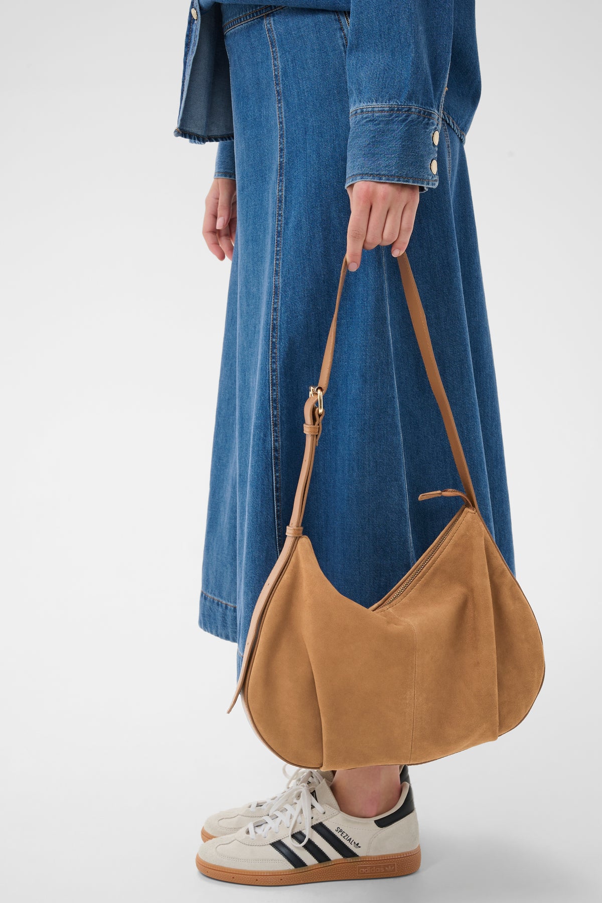 Nevenapw Ba - Toasted Coconut