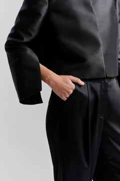 Ruthie Cropped Long Sleeve Blouse - Black