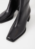 Hedda - Black