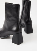 Hedda - Black