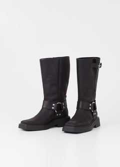 Eyra - Off Black