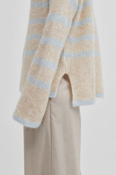 Ovalis Knit T-Neck - Starlight Blue