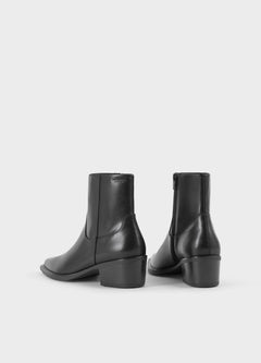 5810-101 Kelsey - Black