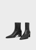 5854-001 Giselle - Black