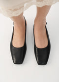 5907-201 Delia - Black