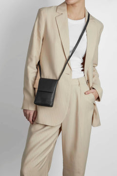Ravea Phone Bag Grain - Black
