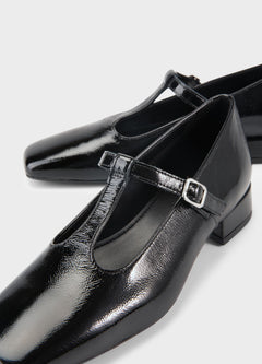 6118 Debbi - Black