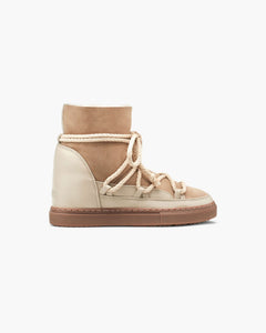 Classic Wedge - Beige