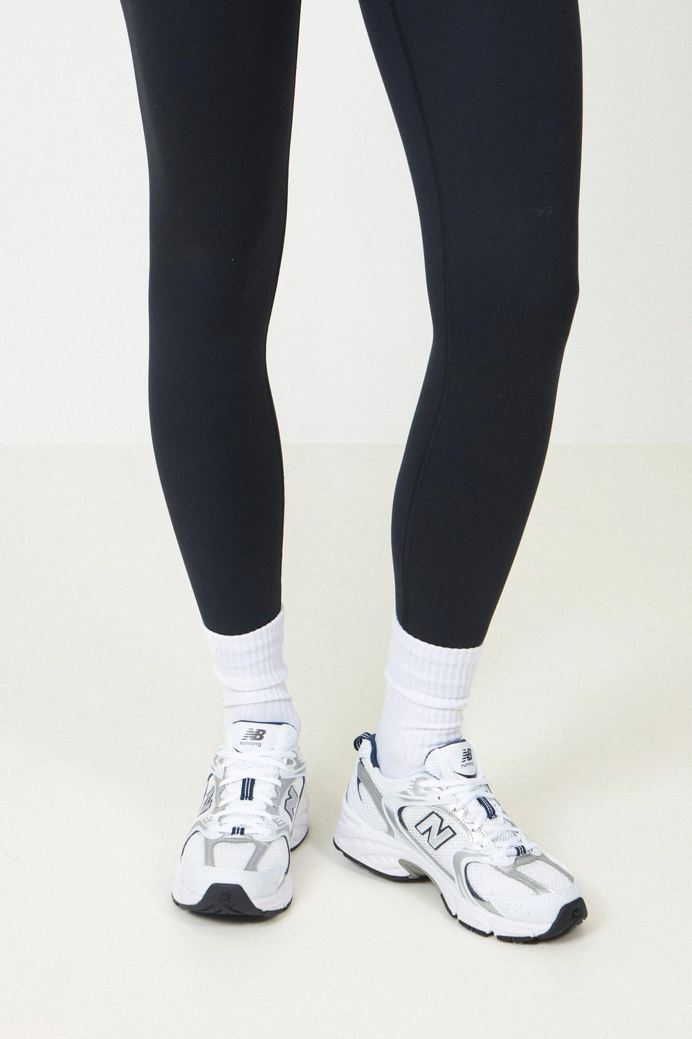 530 - White with Natural Indigo MR530SG