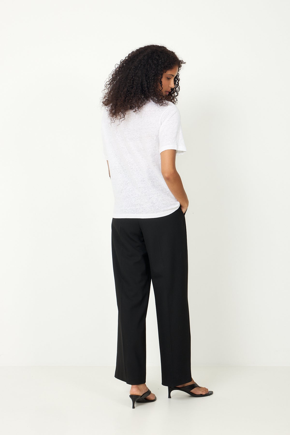 Vilja Linen SS Tee - Bright White
