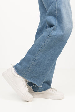Zoe Platform - White