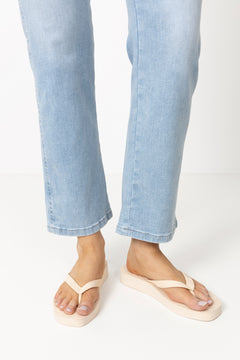 Tapered Platform - Eggnog