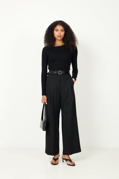 Dianna Ls O-Neck Top - Black
