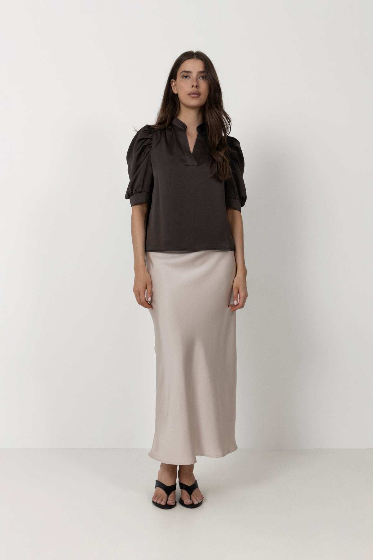 Vicky Heavy Sateen Skirt - Champagne