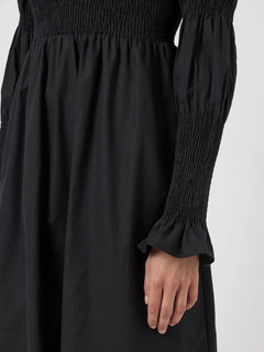 Yaschemma Ls Smock Midi Dress - Black