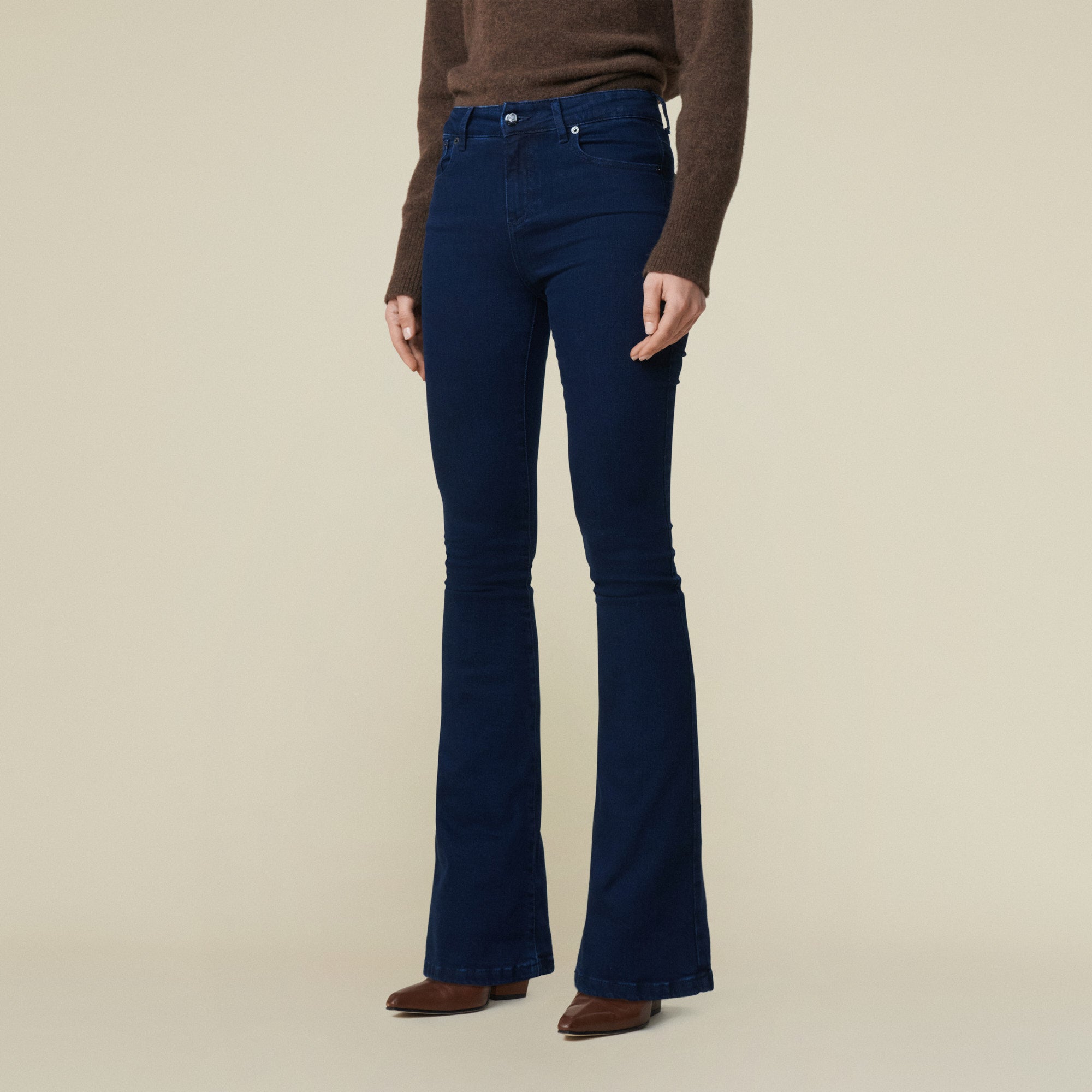 Raval-16 - Night Blue Rinse