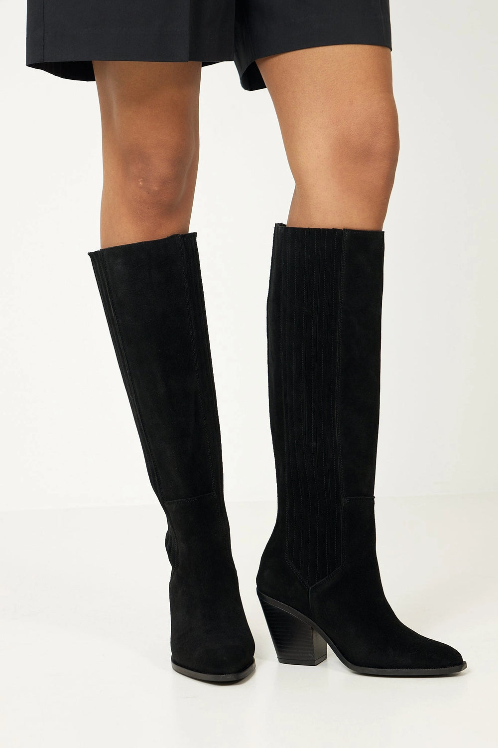 Wilma Knee Boot - Black Suede