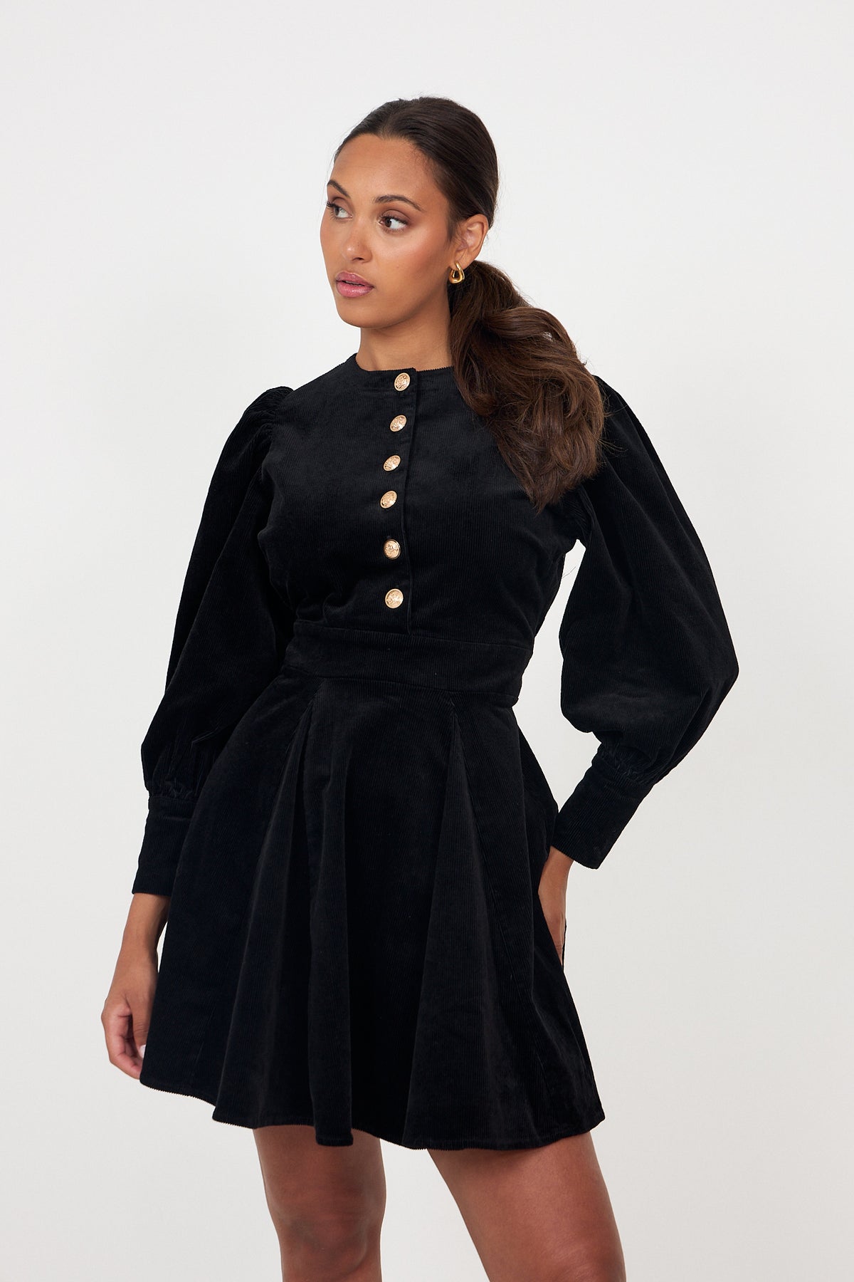 Livunn Cord Dress - Svart