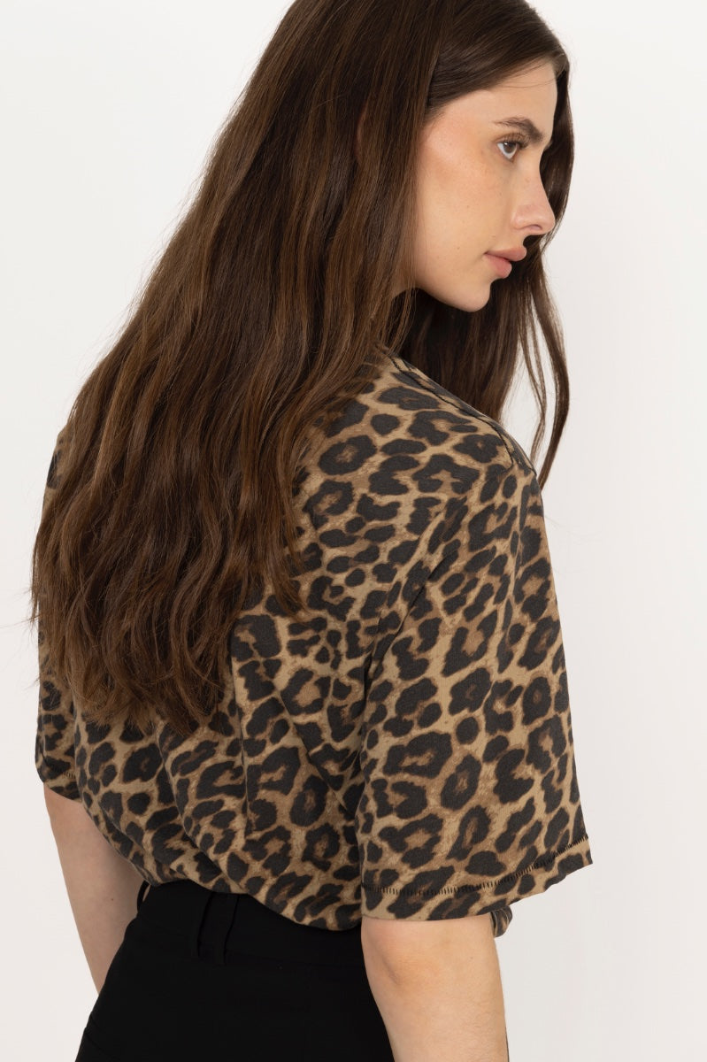 Avi Tee - Black And Brown Leopard
