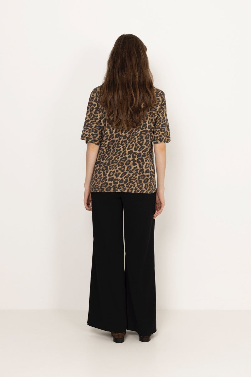 Avi Tee - Black And Brown Leopard