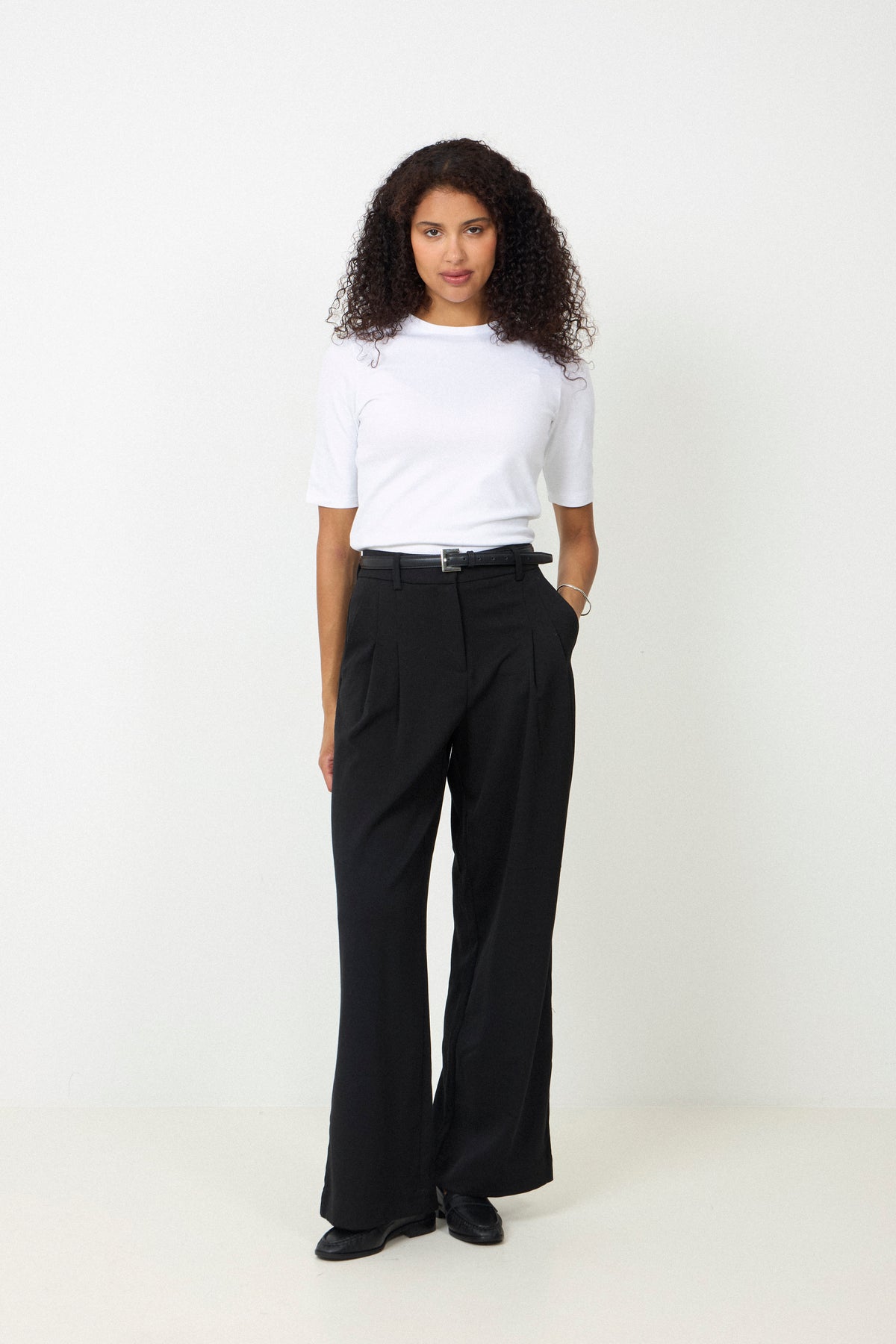 Marianne Tee - White