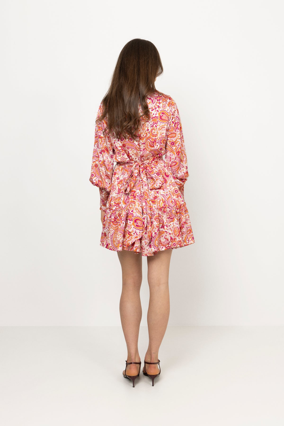 Saga Wide O Paisley Dress - Coral Paisley