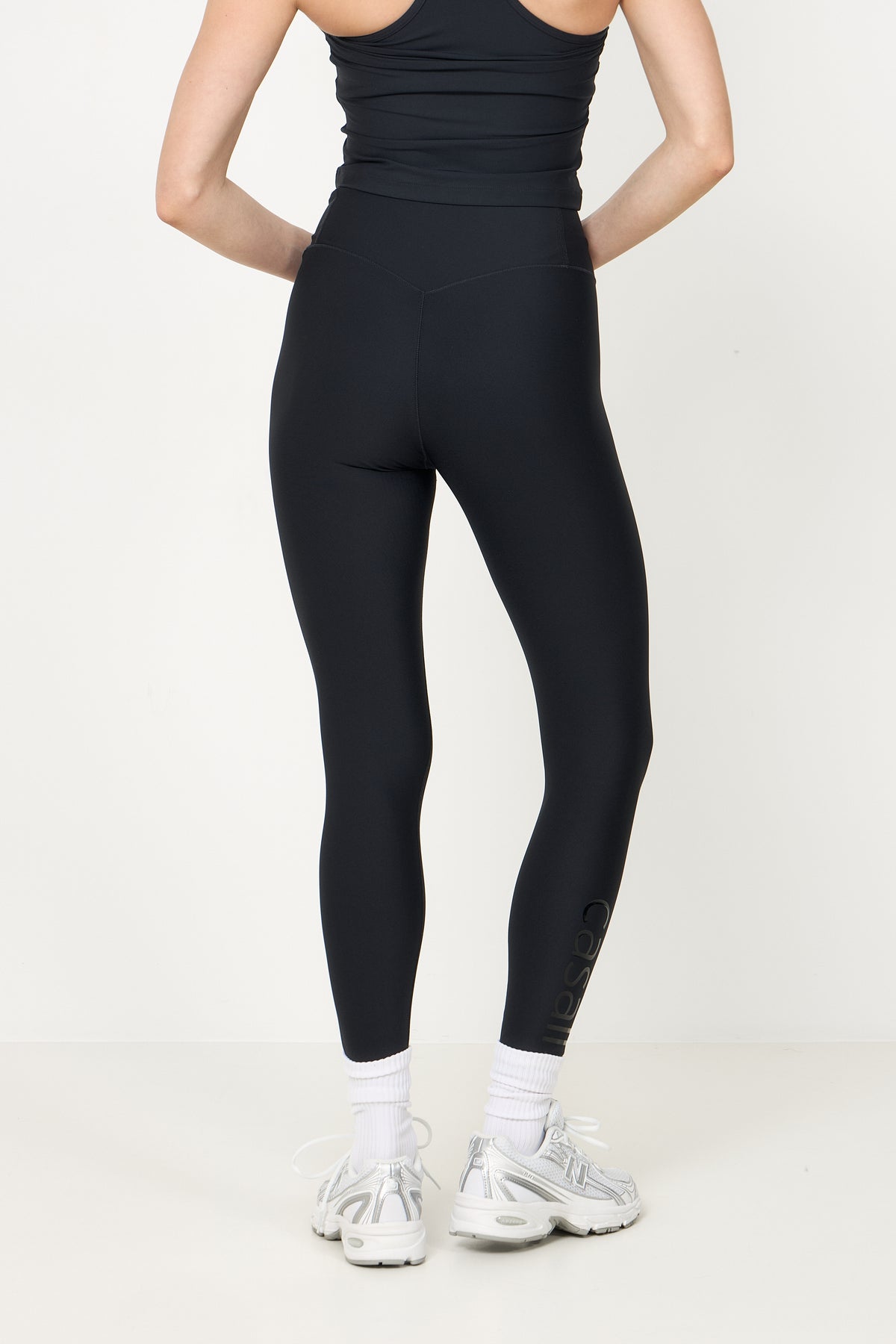 Graphic High Waist Tights - Black