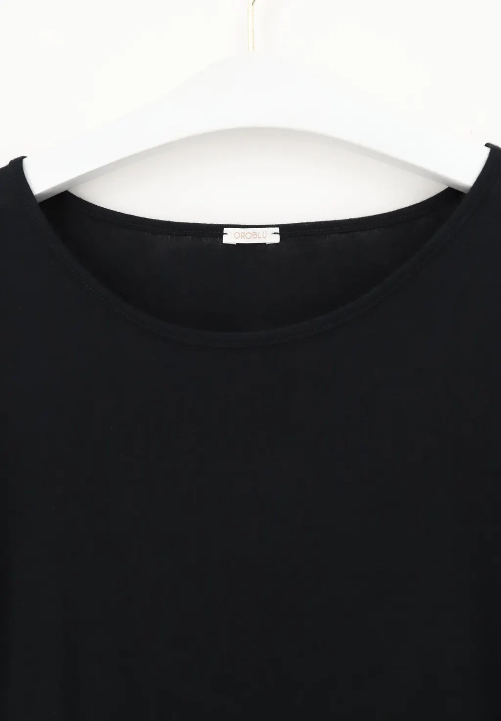 Perfect Line Cashmere Long Sleeve - Black