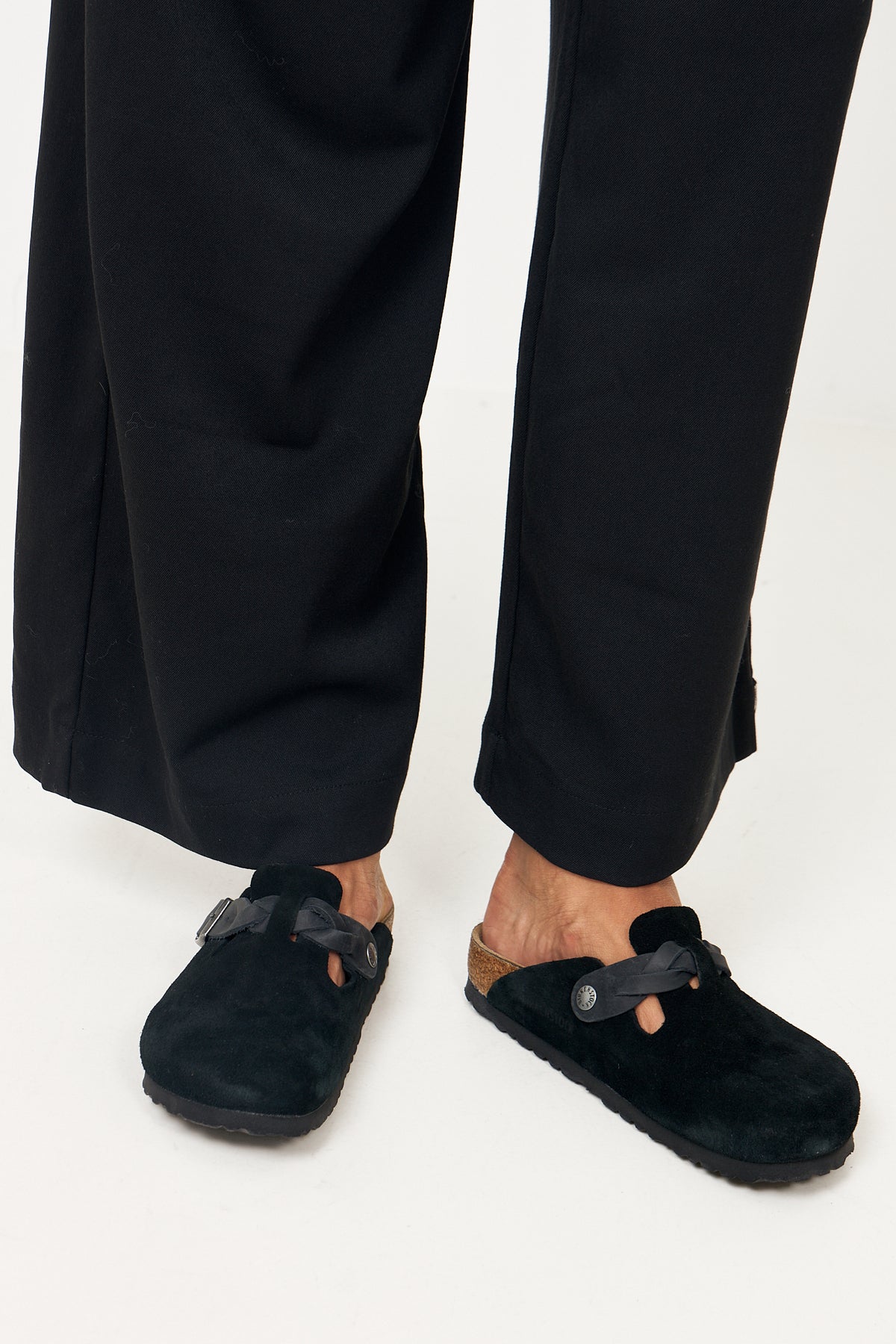 Boston Braided Suede Leather Narrow - Black