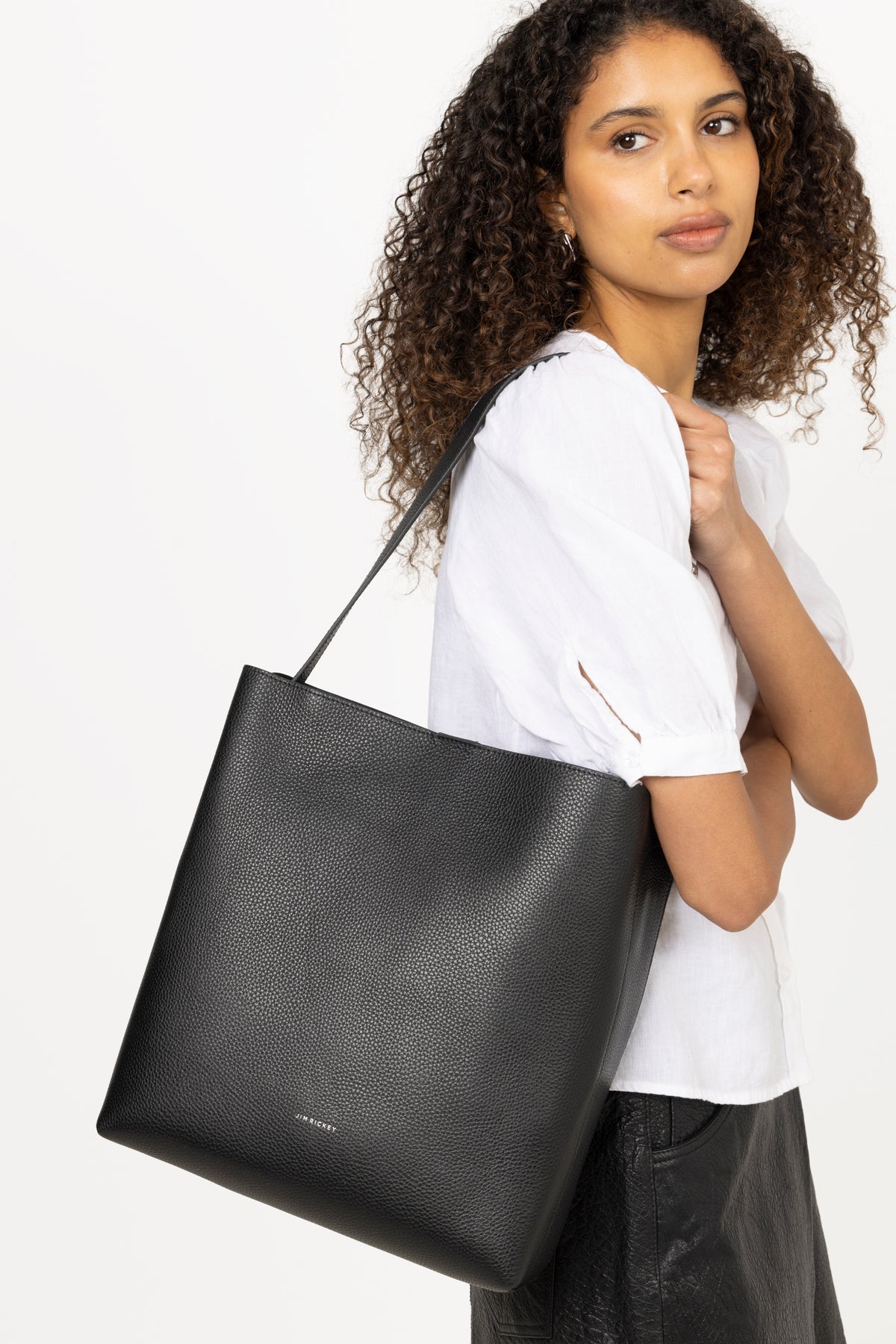 Naomi Medium - Black