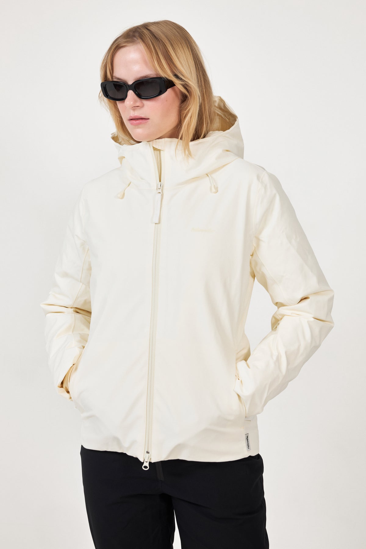 W Tryvann Lt Down Jacket - Ecru