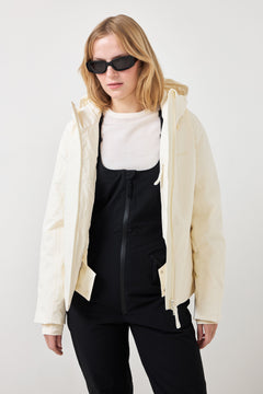 W Tryvann Lt Down Jacket - Ecru