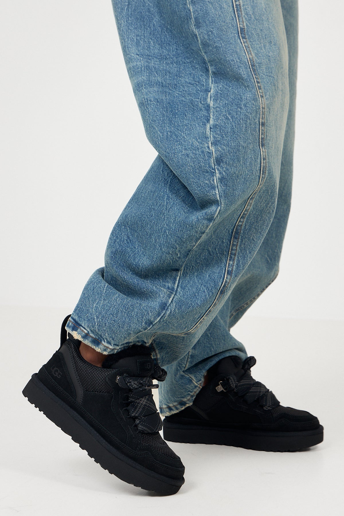 W Lowmel - Black