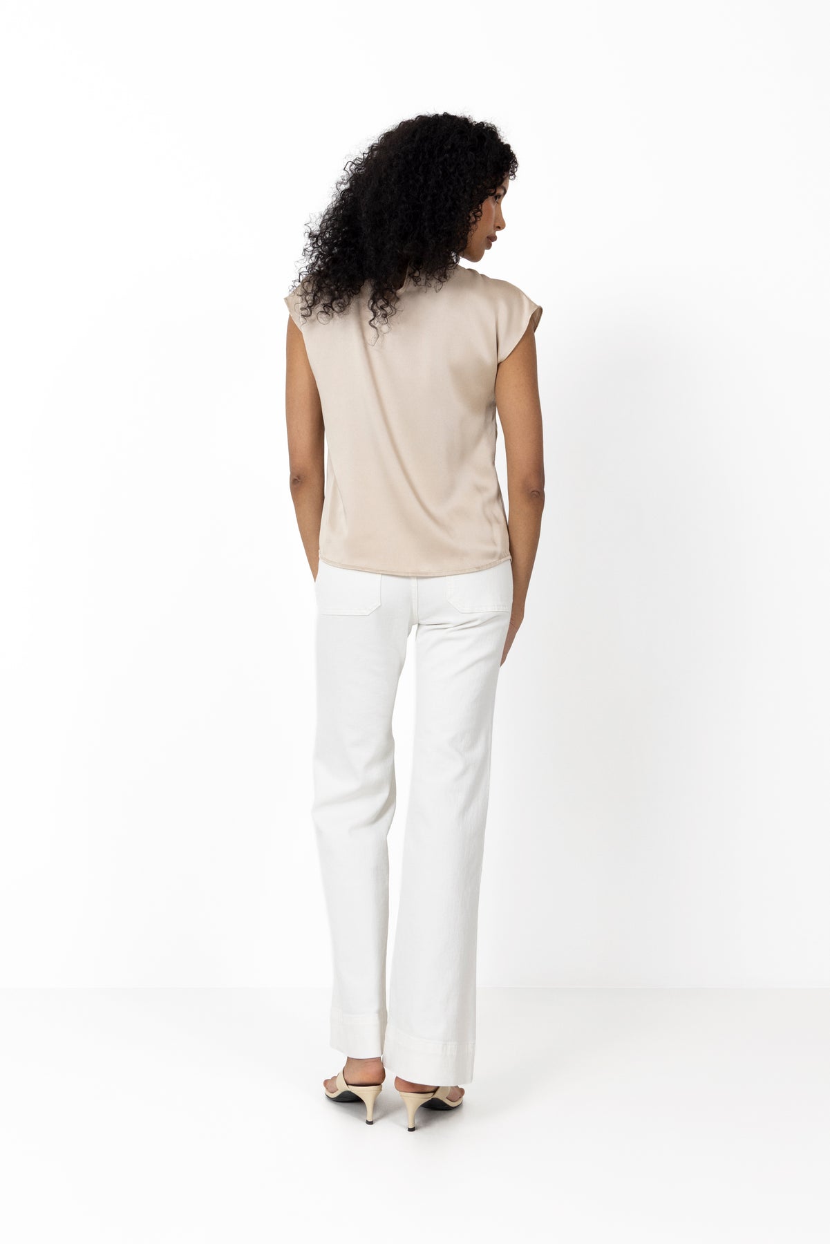 St Monica - Natural White