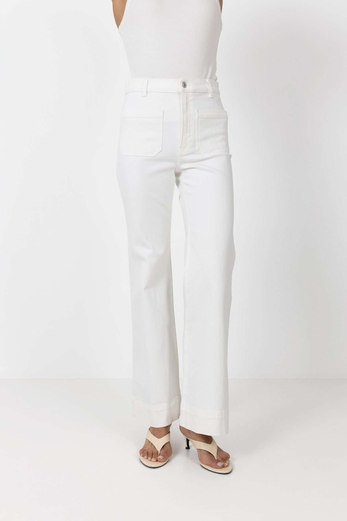 St Monica - Natural White