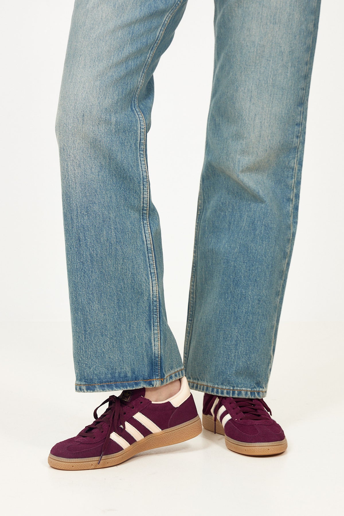 Handball Spezial W - Maroon/Cream White/Gold Metallic